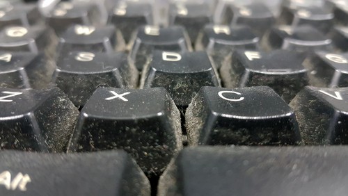 keyboard with full of dust